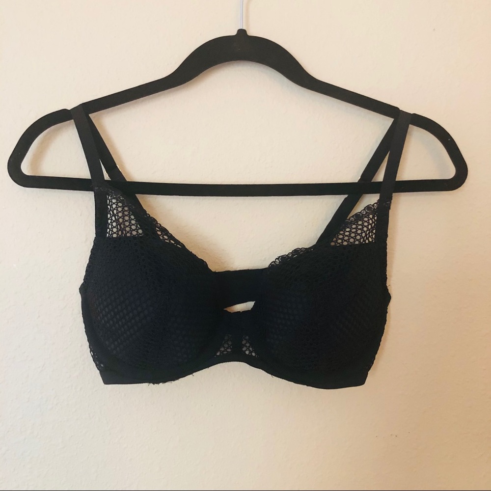 Victoria Secret Plunge Bra